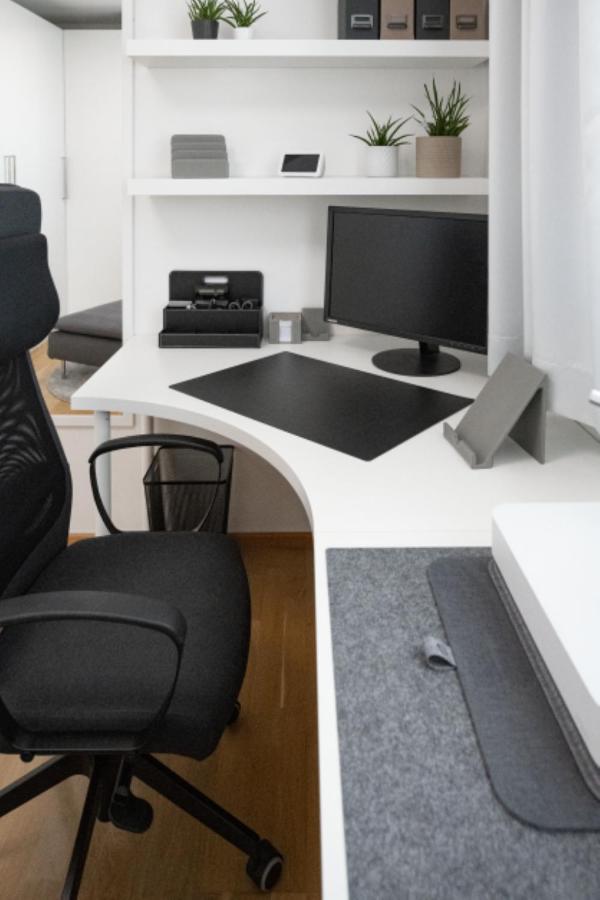 Zwischen See & Zentrum / Messe. Arbeitsplatz, Tg Klagenfurt am Woerthersee Eksteriør billede